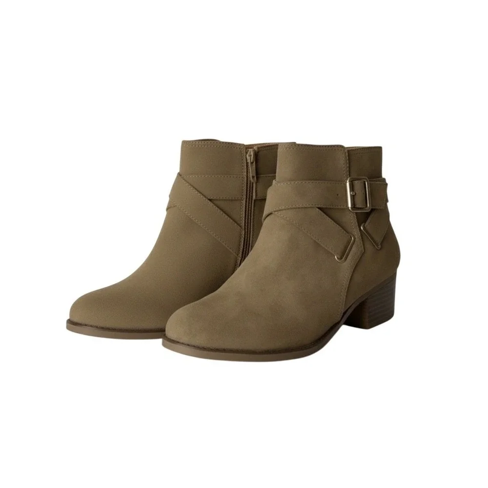 Tan Faux Suede Buckle‎ Ankle Boots Size 5 winter fall casual